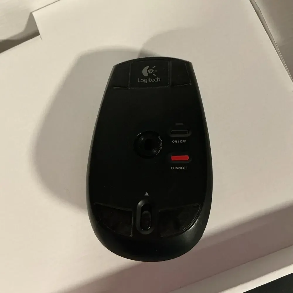 LOGITECH Cordless Desktop S520 Keyboard LX5 Laser Mouse Compact USB RF Receiver